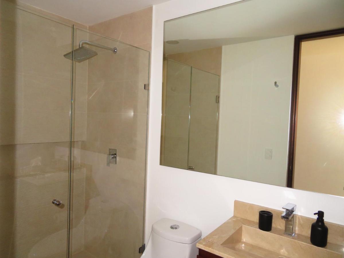 Elegant Apartment Well Located In The Hotel Zone Of Cancún Kültér fotó
